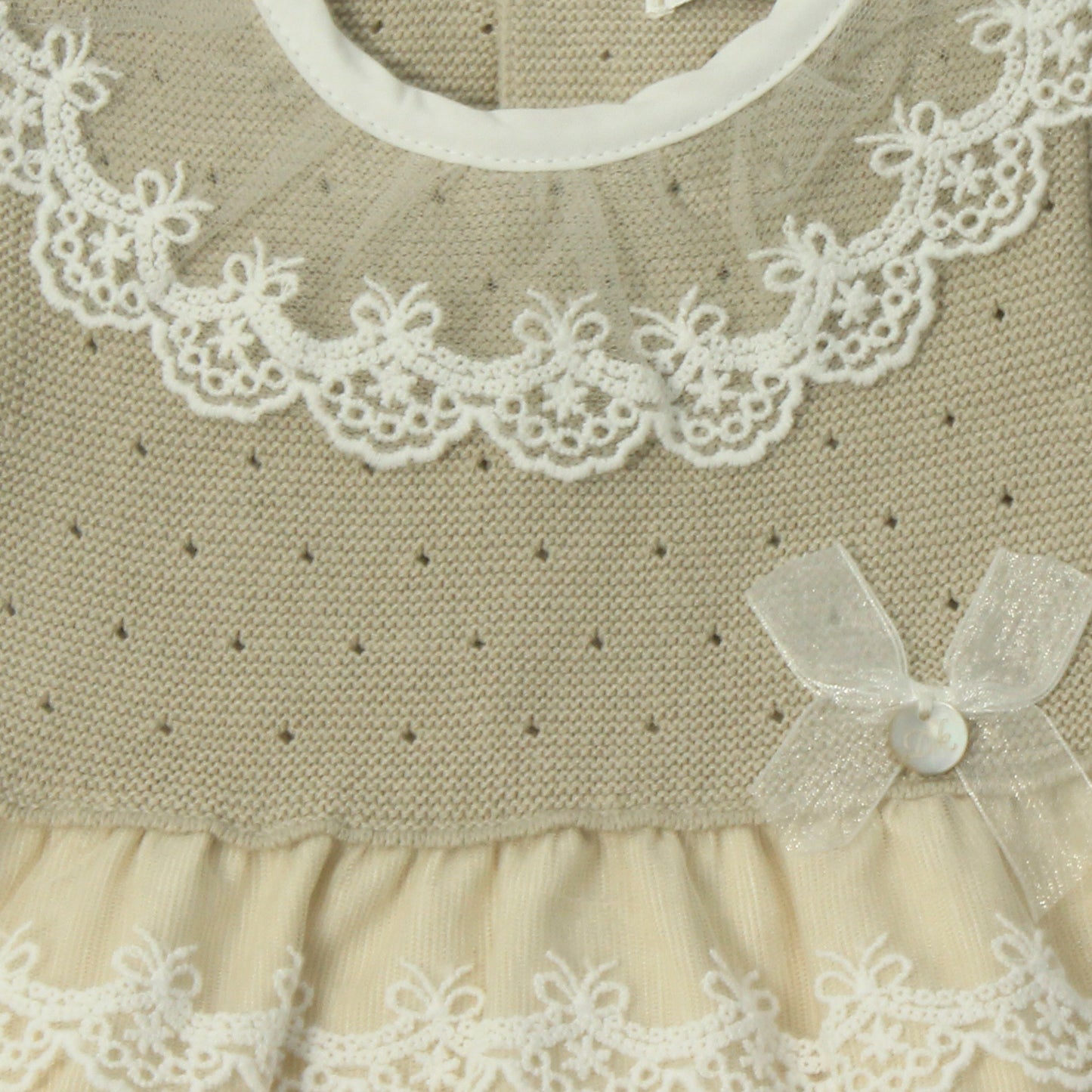 Vestido en Hilo con Cubrepañal